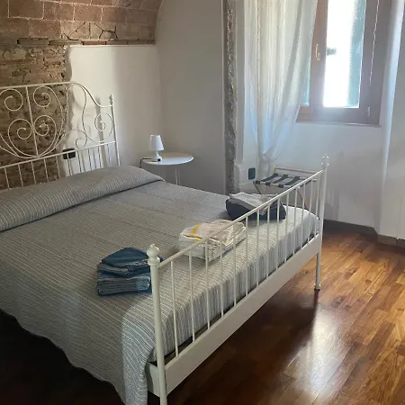 Casa *